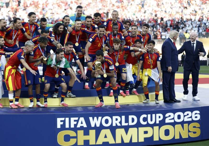 FOTO: EPA/WILL OLIVER