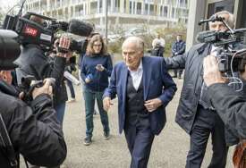 Sepp Blatter žestoko osudio pomilovanje američkog napadača: "Crveni kartoni se ne poništavaju političkim telefonskim pozivima"