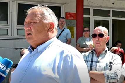 Sindikat srednjeg obrazovanja USK najavio proteste i moguću obustavu početka školske godine