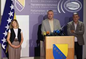 Mrnjavac: Predstavnici reprezentativnih sindikata pozdravljaju usvajanja državnog budžeta VIDEO