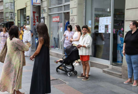 Građani Sarajeva odali počast žrtvama genocida u Srebrenici