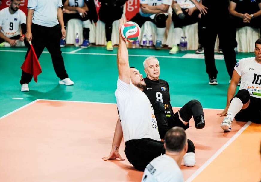 FOTO: SJEDEĆA ODBOJKA