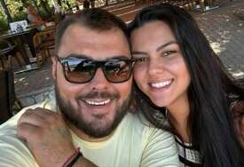 (FOTO) "Malena, za koliko si tu" Ovo su poruke koje je Sloba Vasić PISAO DRUGOJ ŽENI, a tvrdi da je vještačka inteligencija