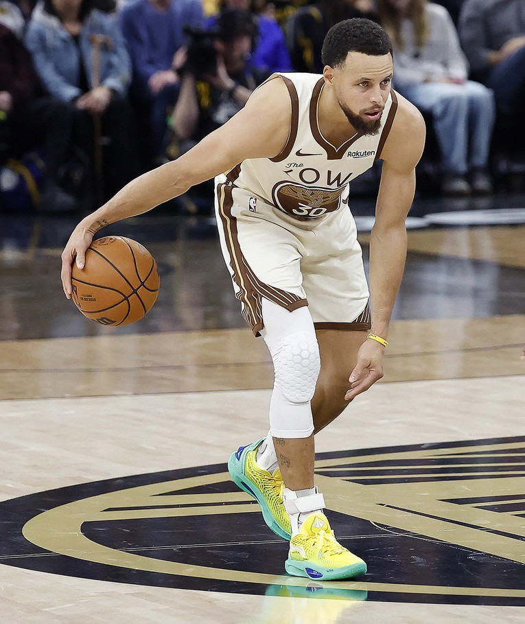 FOTO: STEPHEN CURRY/EPA