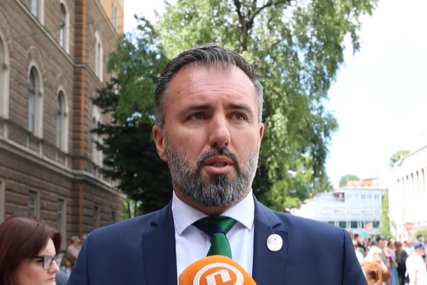 Stojanović: Genocid ne smijemo zaboraviti, a zločince mora stići ruka pravde