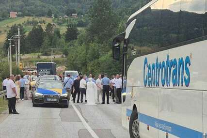 Objavljen snimak tučnjave na putu Sarajevo - Sokolac