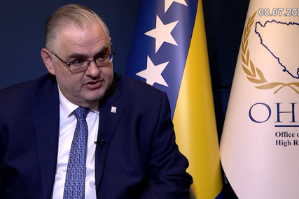 Crishock: Imam pune i funkcionalne bonske ovlasti, a negiranje genocida nikada nije i neće biti sloboda govora