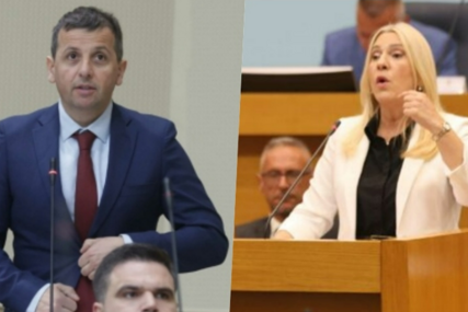 NEZAPAMĆENE SCENE U NSRS: Nebojša Vukanović uputio izvinjenje Željki Cvijanović zbog...