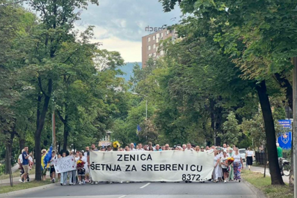 Zeničani šetali za Srebrenicu