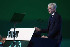 FIFA povukla kontroverznu ideju: Wenger pokušao objasniti odluku koja je izazvala buru