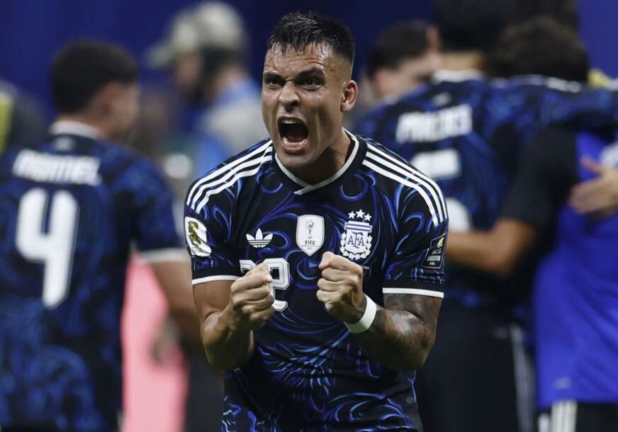FOTO:  EPA/WILL OLIVER