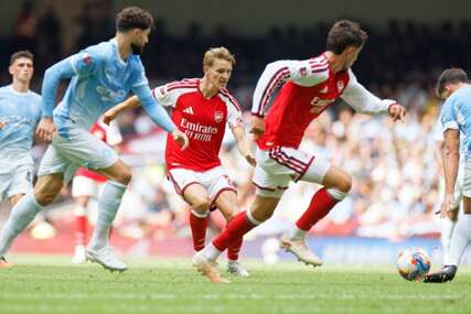 Arsenal srušio Manchester City i podigao prvi trofej sezone: Kakva najava onoga što slijedi!