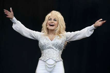 Preminula je Dolly Parton