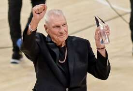 Preminuo Don Nelson, jedan od najboljih trenera u historiji NBA lige
