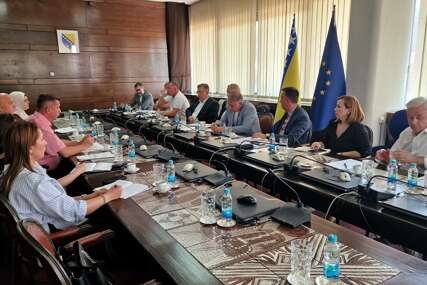 Sastali se predstavnici Vlade FBiH, sindikata i većinskih vlasnika Nove Željezare Zenica