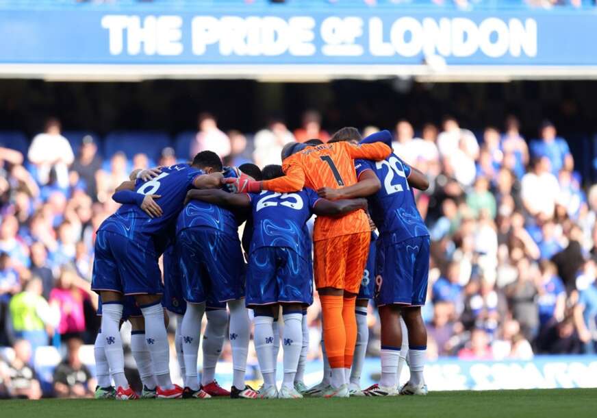FOTO: EPA/ANDY RAIN
