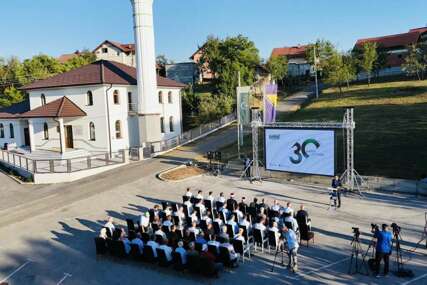 U naselju Mahala kod Kalesije obilježene tri decenije od prvog organizovanog povratka u BiH