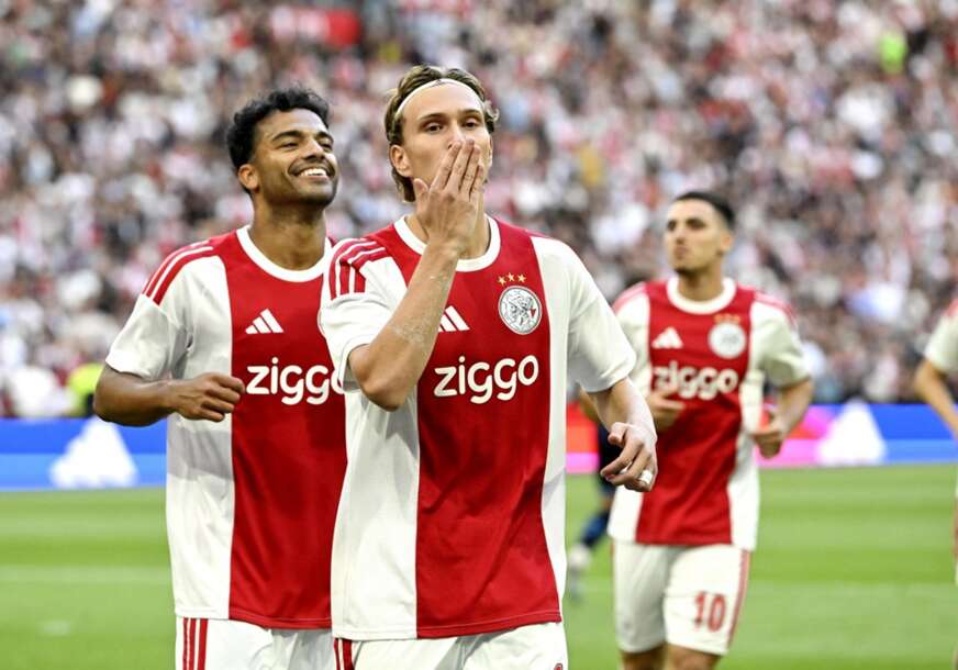FOTO: EPA/OLAF KRAAK