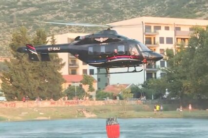 Teška noć u Trebinju: Požar stavljen pod kontrolu uz pomoć helikoptera