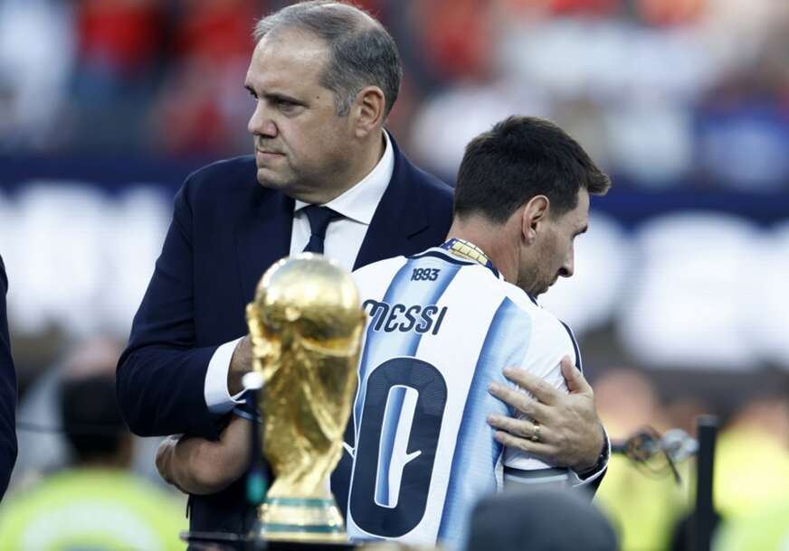 FOTO: EPA/WILL OLIVER