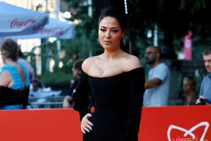 Palestinsko-libanska glumica Yasmine Al Massri stigla na SFF: "Volim te, Sarajevo"