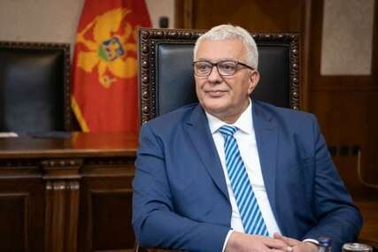 Traži se smjena Andrije Mandića s mjesta predsjednika Skupštine Crne Gore zbog telegrama saučešća povodom smrti Ratka Mladića