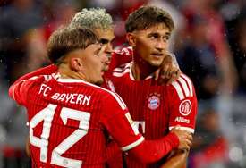 Bayern na otvaranju sezone deklasirao Demirovićev Stuttgart