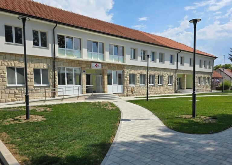FOTO: DOM ZDRAVLJA TOMISLAVGRAD