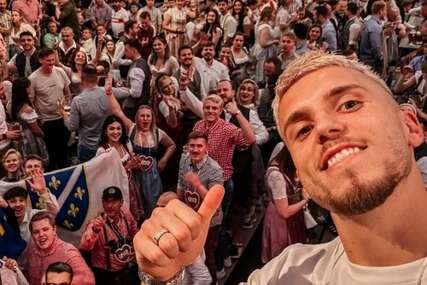 Demirović prelomio i odbio Galatasaray, a onda je uslijedila scena s ćevapima koja je oduševila navijače (FOTO)