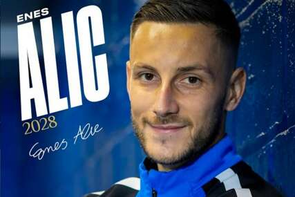 (VIDEO) Željezničar izgubio bitku, Enes Alić zvanično predstavljen u novom klubu