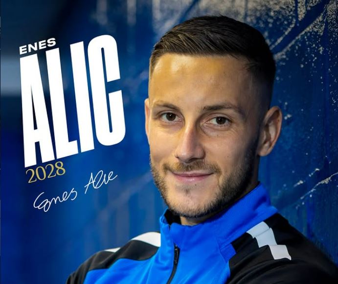 FOTO: ENES ALIĆ/STJOHNSTONEOFFICIAL
/INSTAGRAM