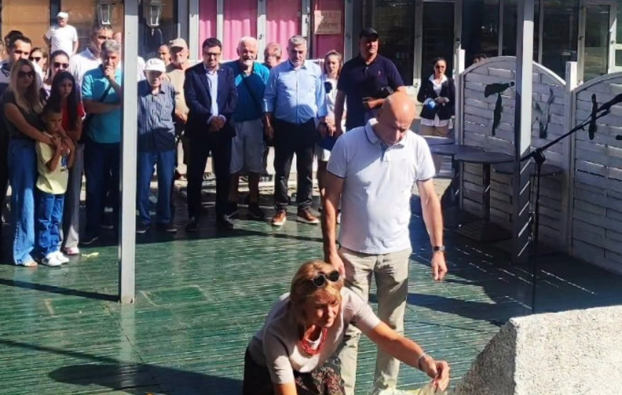 FOTO: VLADA KS