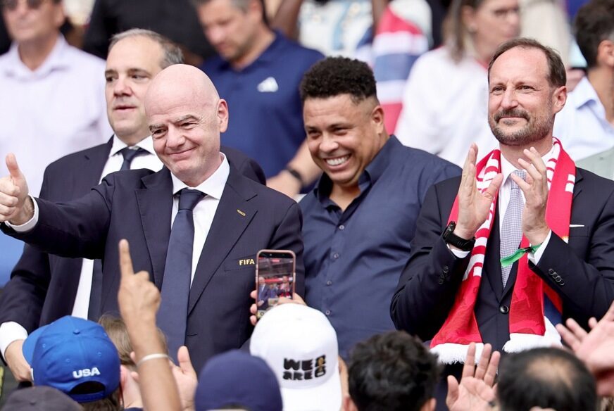 FOTO: EPA/RONALD WITTEK