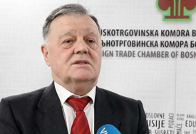 Šta će analize pokazati? U kakvom je stanju voće i povrće iz neposredne blizine deponije Uborak