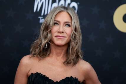 Jennifer Aniston ni na odmoru ne preskače ovu jednostavnu vježbu