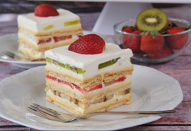 Uz ovaj recept ledeni vjetar možete napraviti i bez pečenja biskvita: Ljetni desert u bržoj verziji