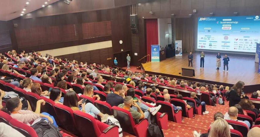 FOTO: SLUŽBA ZA PROTOKOL I ODNOSE S JAVNOŠĆU KS
