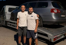SVAKA ČAST! Sa bebom i još troje djece ostali u kvaru: Neznanac im dao svoj automobil