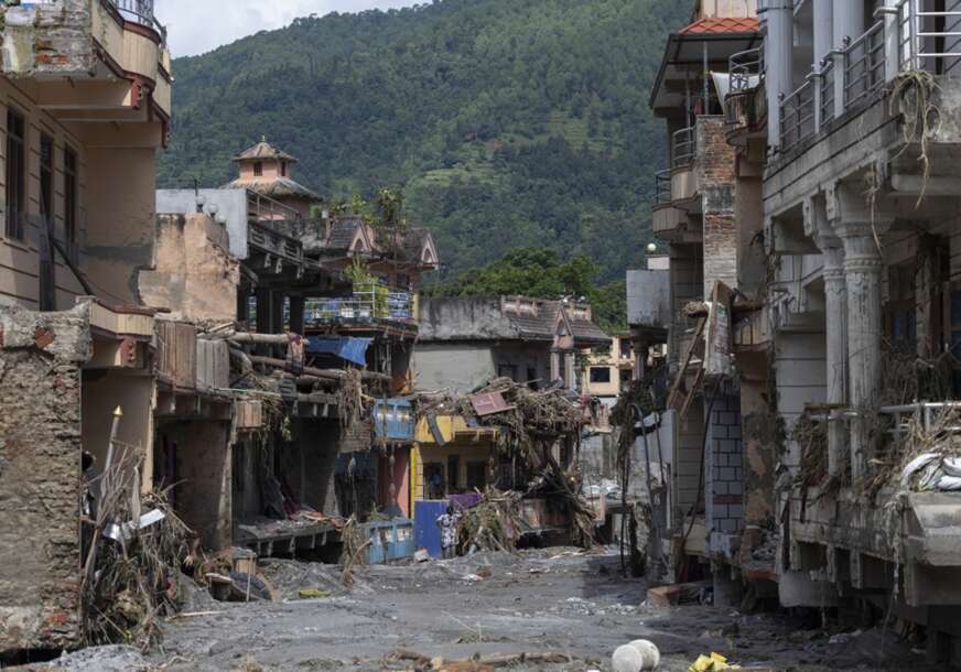 FOTO: EPA/NARENDRA SHRESTHA