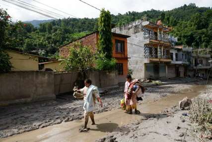 Broj poginulih u Nepalu porastao na 270, preko 500 stranih državljana i dalje nedostupno
