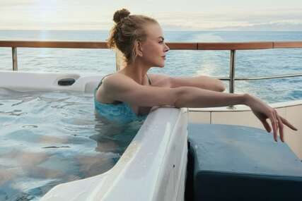 Nicole Kidman (59) oduševila fotkom u bikiniju na jahti, fanovi uočili detalj