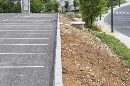 Zašto je za sanaciju postojećeg parkinga na Jezeru bilo potrebno više od 330.000 KM?