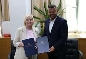Ministarstvo za ljudska prava i izbjeglice BiH osiguralo 20.000 KM za pravnu pomoć novinarima