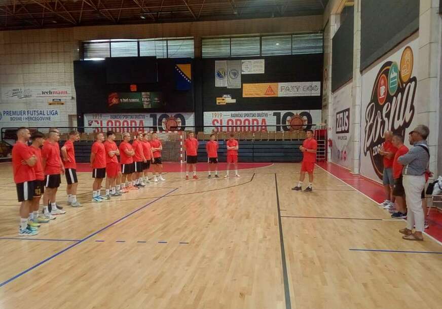 FOTO: RUKOMETNI KLUB "SLOBODA" TUZLA