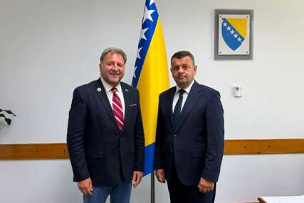 Hurtić: Dvanaest miliona eura za bolje stambene uslove romske populacije u BiH
