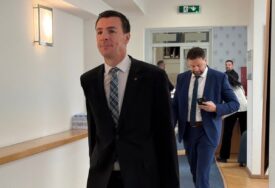 Zastupnik Samir Avdić za Bosnainfo: "Nove tehnologije će pomoći jer izborima se manipuliše od 1990.. Danas ne bih podržao neke članove Zakona o obrazovanju i izvještaje"