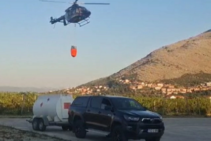 Helikopteri se bore sa požarom koji se širi prema Trebinju