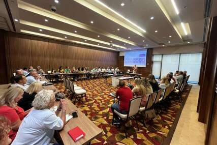 Osposobljeno 150 trenera za provođenje obuka o specifičnim izbornim tehnologijama