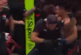 Nurmagomedov uletio u oktagon i sukobio se sa Songom (VIDEO)