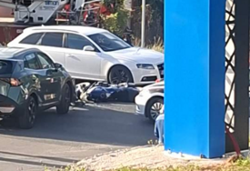 Saobraćajna nesreća u Vogošći: Sudarili se automobil i motocikl